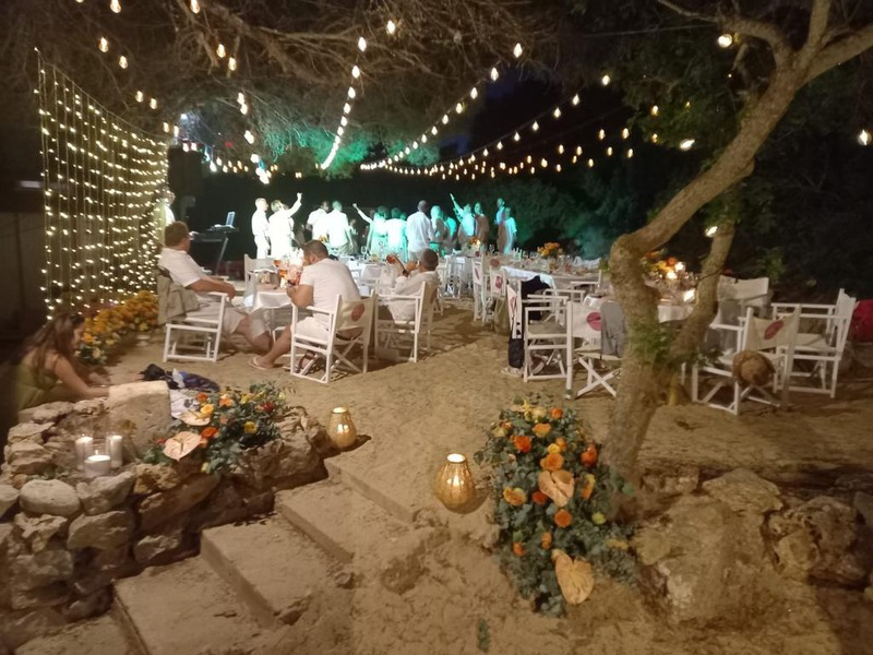 Book your wedding day in Beach Wedding - Cala Marcal